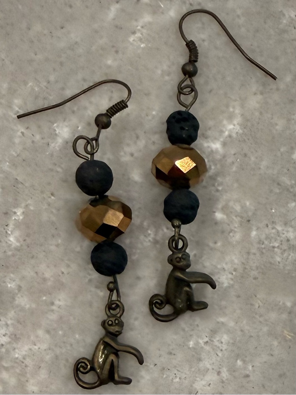 St. Kitts Monkey Lava Rock Beaded Dangle Earrings Caribbean Boho Gold Black NWOT